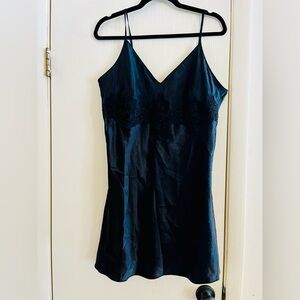 Vtg Satin Whimsygoth Fairygoth Jones New York Victorian Lace Black Slip Chemise